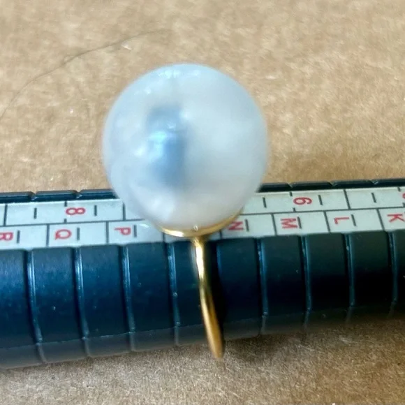 Kate Spade Arctic Friends Penguin Snow Globe Ring Size 7 - Picture 9 of 10